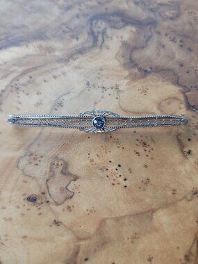 Antique Art Deco Sapphire & 14K Filigree Bar Brooch